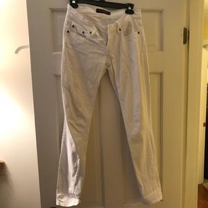 Levi’s white skinny jeans (size 3)
